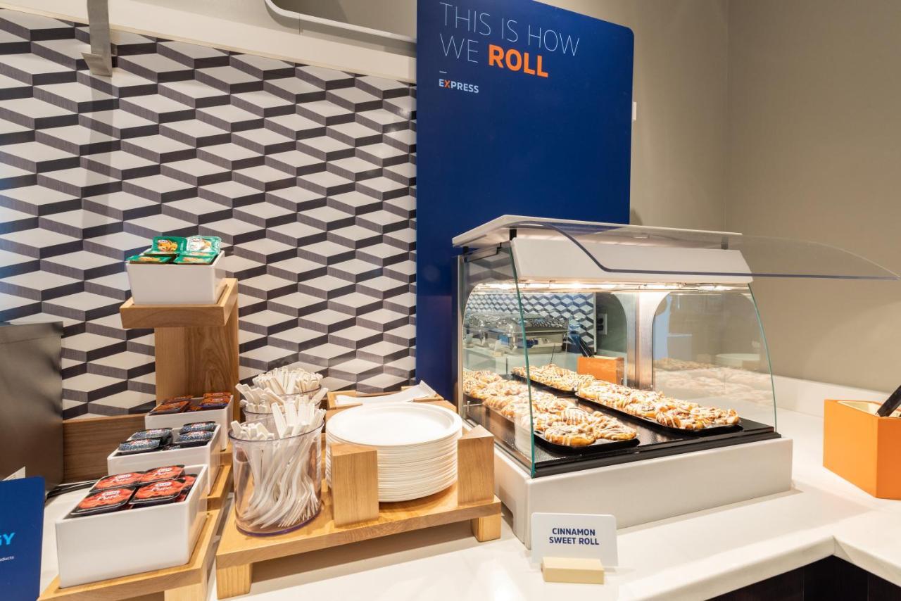 Holiday Inn Express - White Marsh By Ihg Extérieur photo